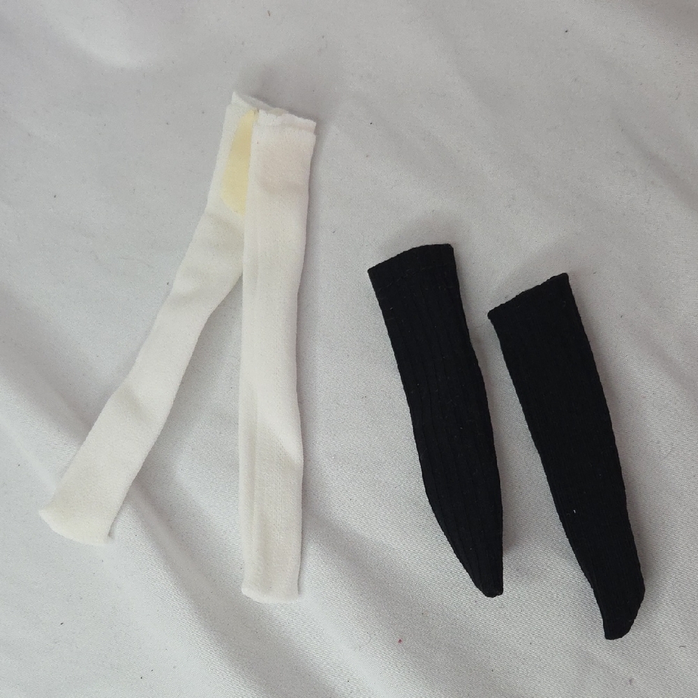 Blythe Doll Black and White Stocking Socks Like New